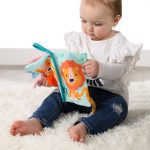 Jucarie senzoriala bebelusi - Carte cu cozi de animale - imagine 4