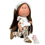 Papusa Nines D'Onil, Mia, cu parul saten drept, cu catel, cu articulatii, cu miros de vanilie, 30 cm - imagine 2