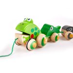 Jucarie din lemn - Familia de broscute de tras - imagine 5