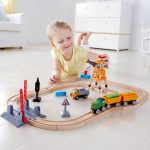 Jucarie din lemn - Set tren de marfa cu macara (34 piese) - imagine 5